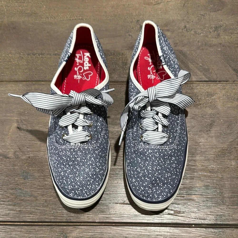 Keds women’s navy